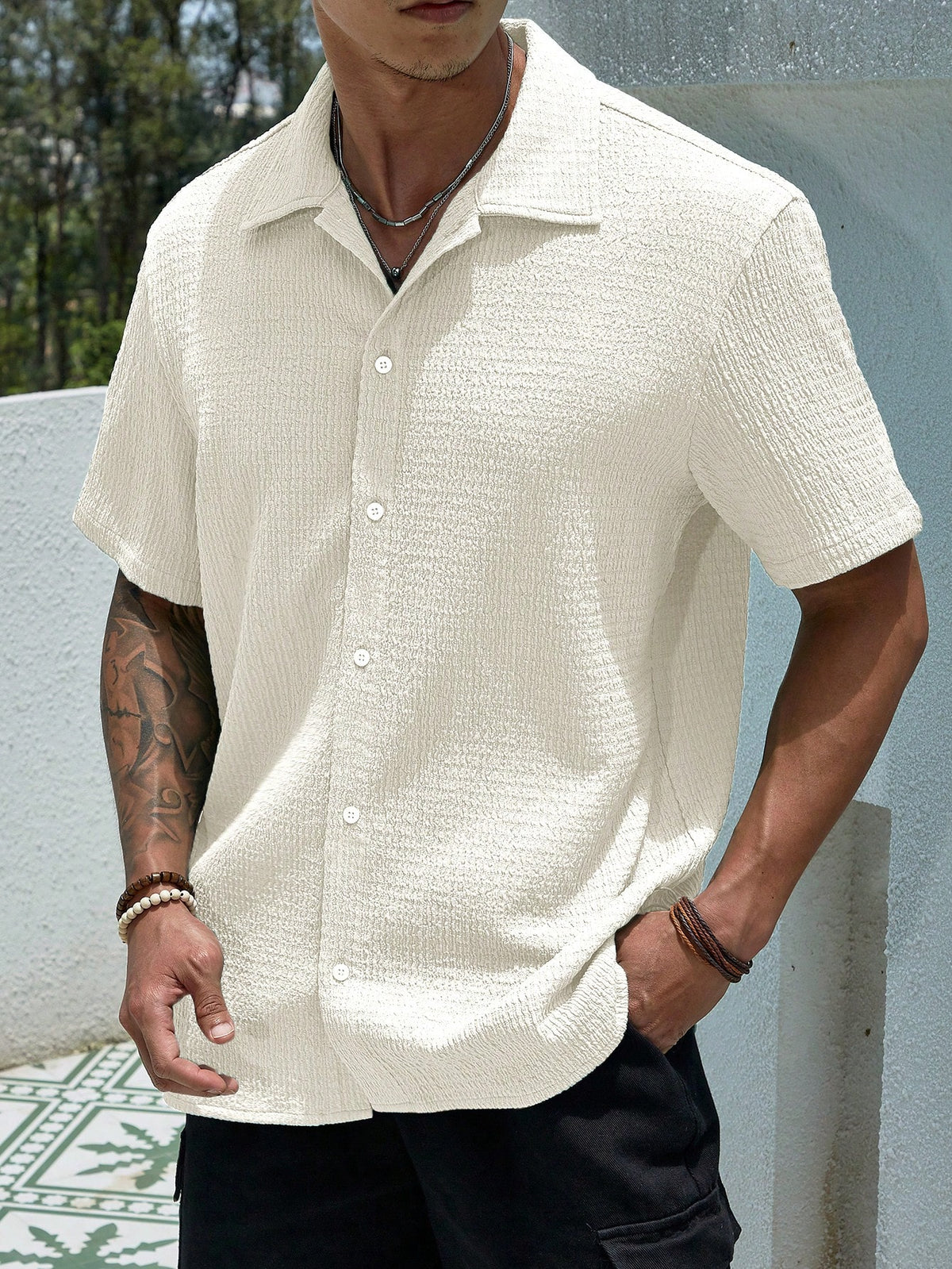 Men’s Solid Color Casual Shirt – Loose Fit Short Sleeve
