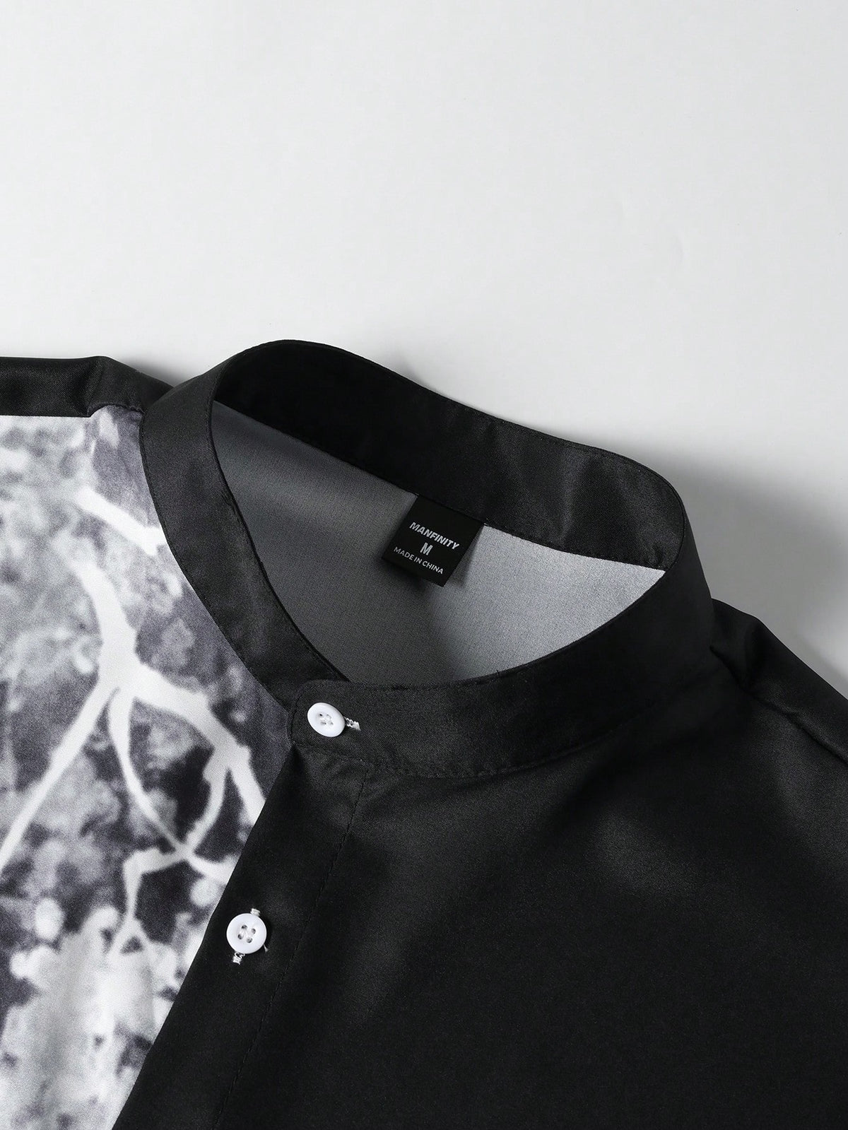 Manfinity RSRT Men 1Pc Plants Print Shirt