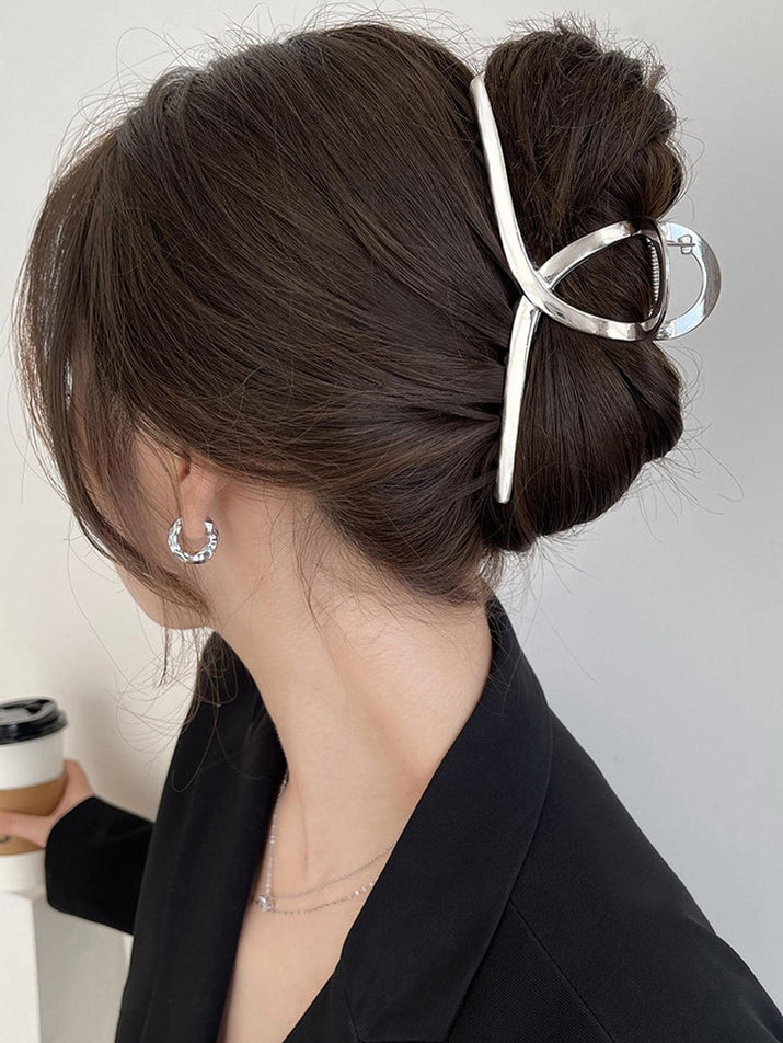 1Pc Women Criss Cross Design Casual Hair Claw for Daily Life Elegant Claw Clips Hair Clips Hair Jaw Clip Hair Clamps Hair Clutch Hair Catcher Clip, School Stuff, College Fall Winter Hair Accessories for Women Bows for Vacation Outfits Woman