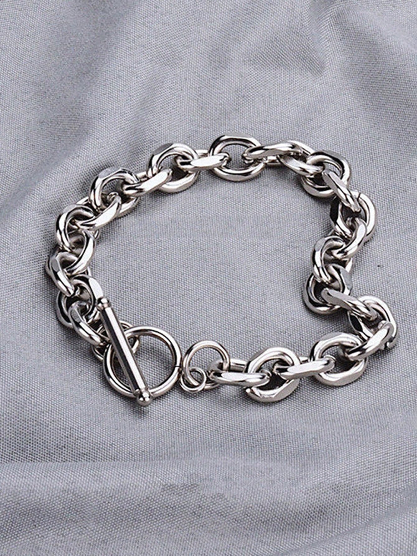 1Pc Fashionable Stainless Steel O-Shape Angle OT Clasp Thick Men'S Bracelet, Suitable for Daily Wear