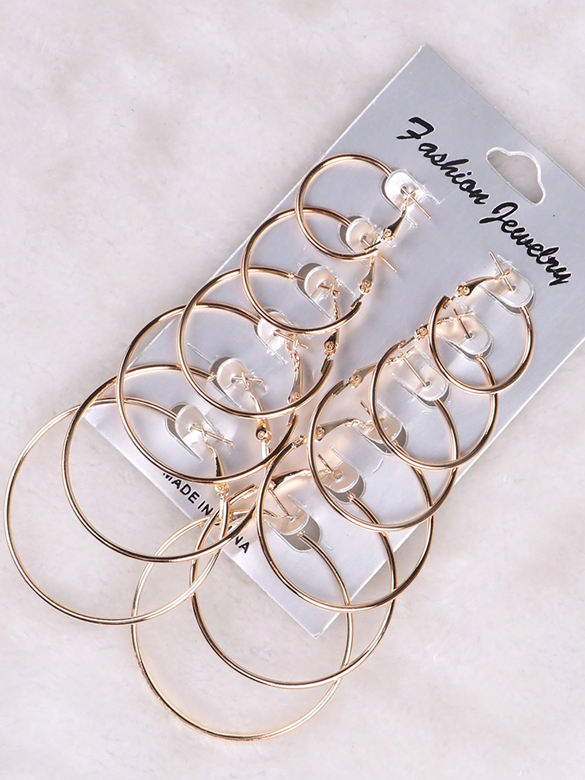 12Pcs/Set Hoop Earrings Set Stainless Steel Big and Small Different Size Circle Exaggerated C-Shaped Decor Gold Hoops Silver round Hoops Earrings Classic Jewelry Gift Set for Women & Men & Girls Daily Earrings